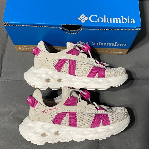 Children’s Columbia Drainmaker XTR Sneakers. Size 9Y - Picture 2 of 7